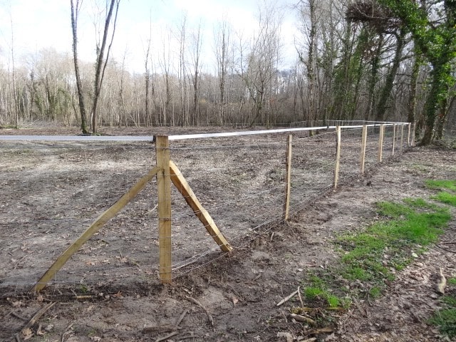 pose de clôture agricole à Marmande